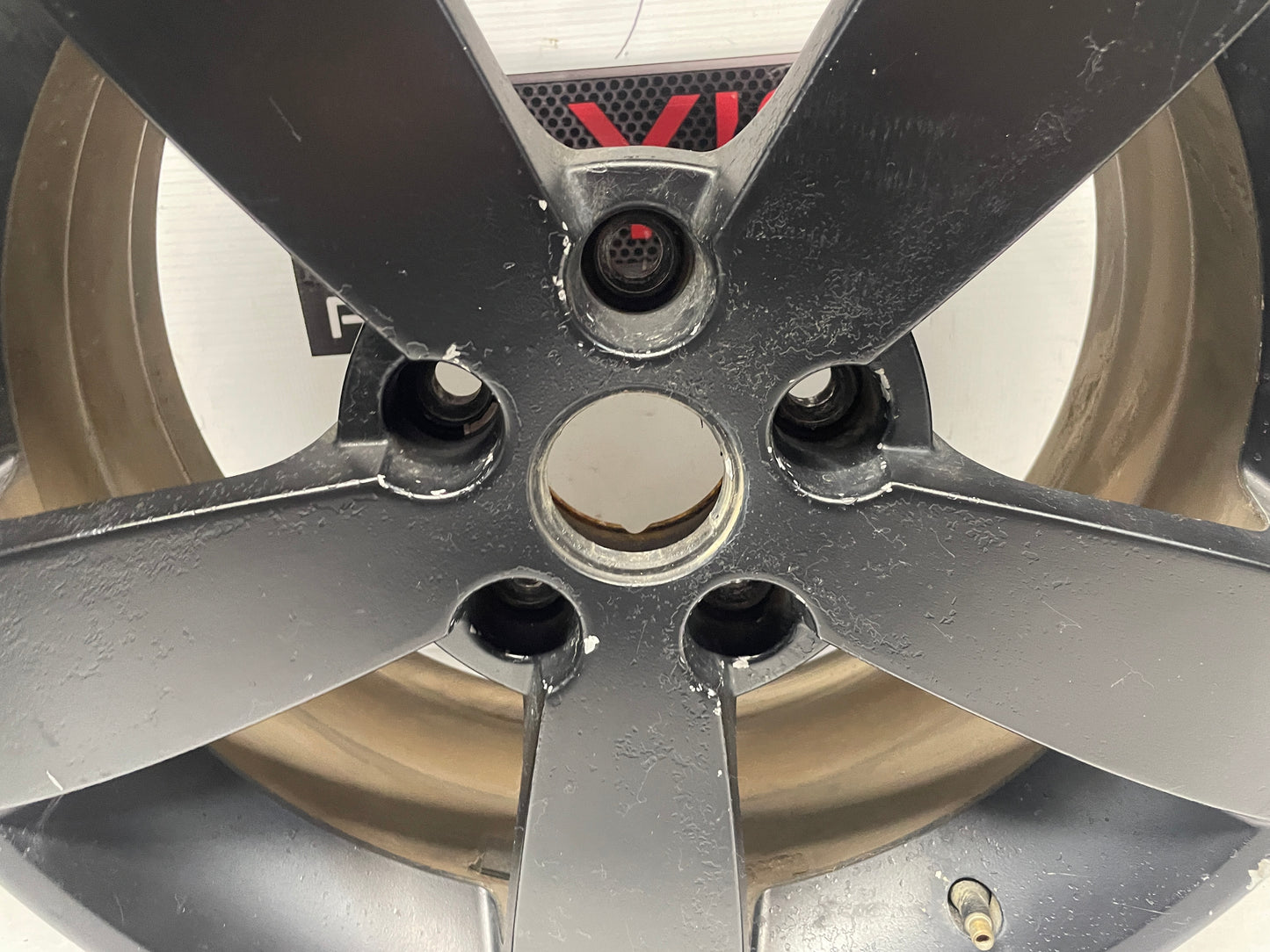 2006 Pontiac GTO Wheel 18X8 OEM - Day's Parts Yard