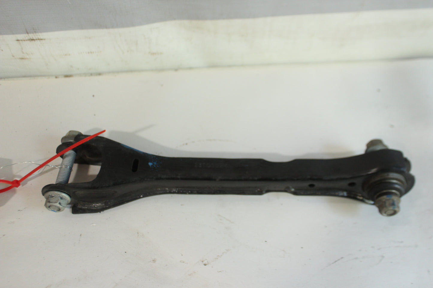 2018 Cadillac CTS-V Rear RH Passenger Side Suspension Upper Control Arm OEM - Day's Parts Yard