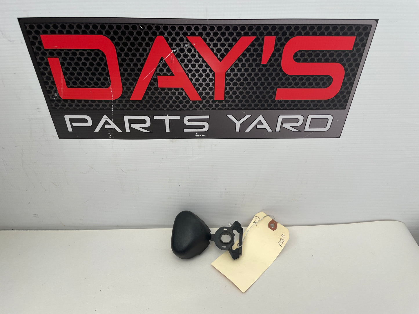 2008 Pontiac G8 GT Seat Belt Hanger Cover OEM - Day's Parts Yard