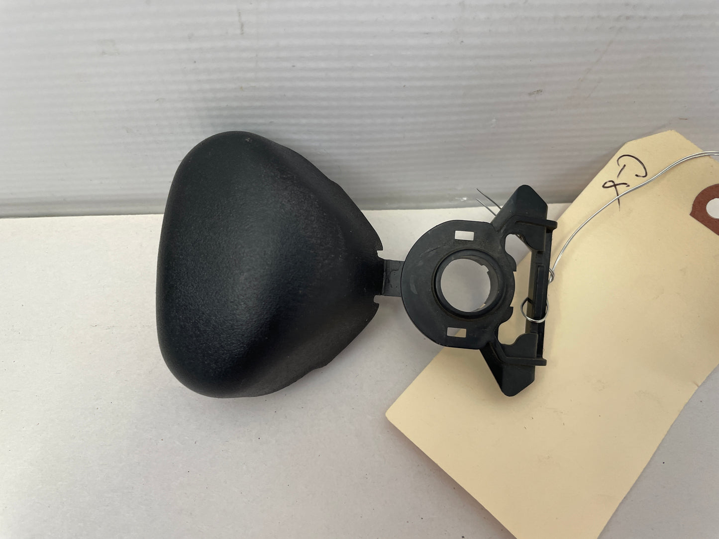 2008 Pontiac G8 GT Seat Belt Hanger Cover OEM - Day's Parts Yard