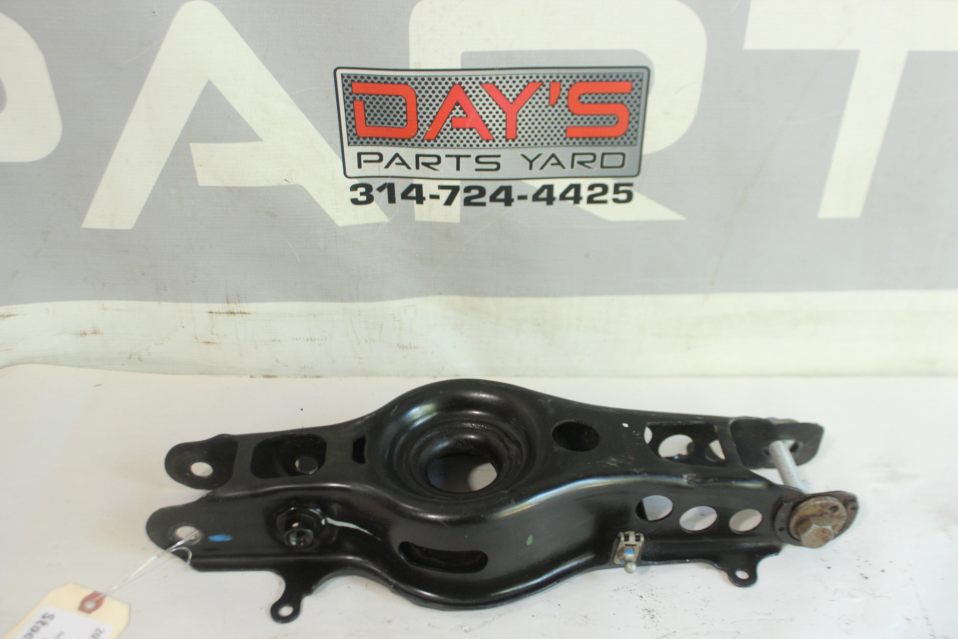 2018 Cadillac CTS-V Rear LH Driver Lower Control Arm Spring Perch OEM - Day's Parts Yard