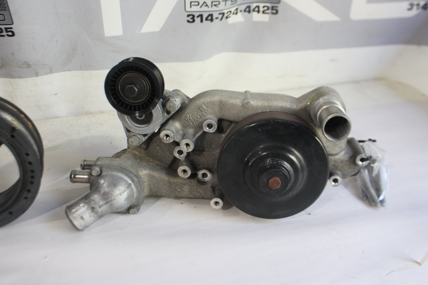 2015 Chevy SS Sedan Engine Front Belt Drive Accessories w/ Hardware OEM - Day's Parts Yard