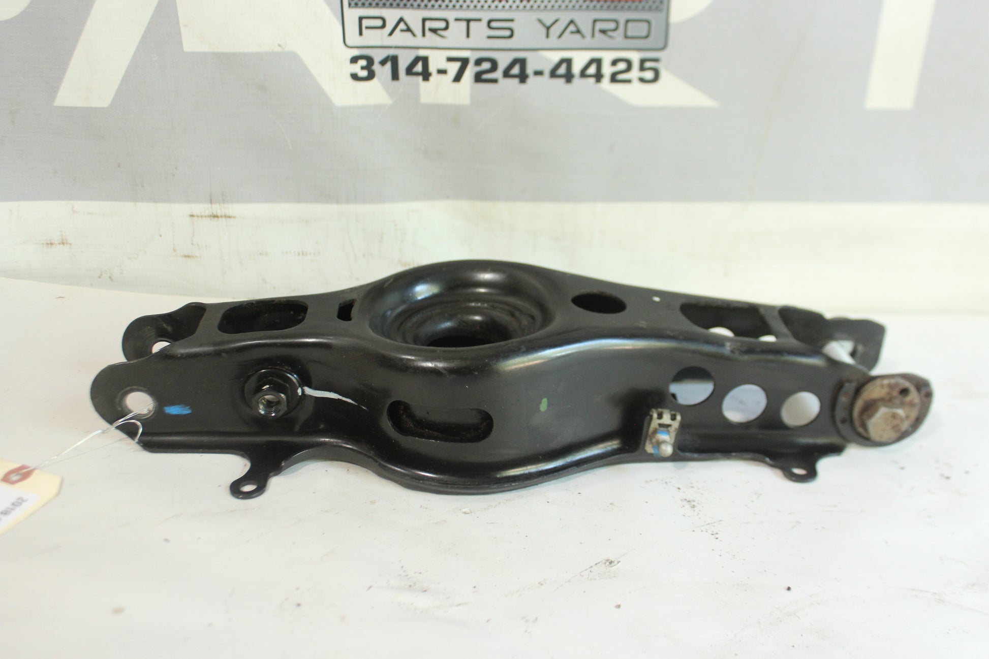 2018 Cadillac CTS-V Rear LH Driver Lower Control Arm Spring Perch OEM - Day's Parts Yard