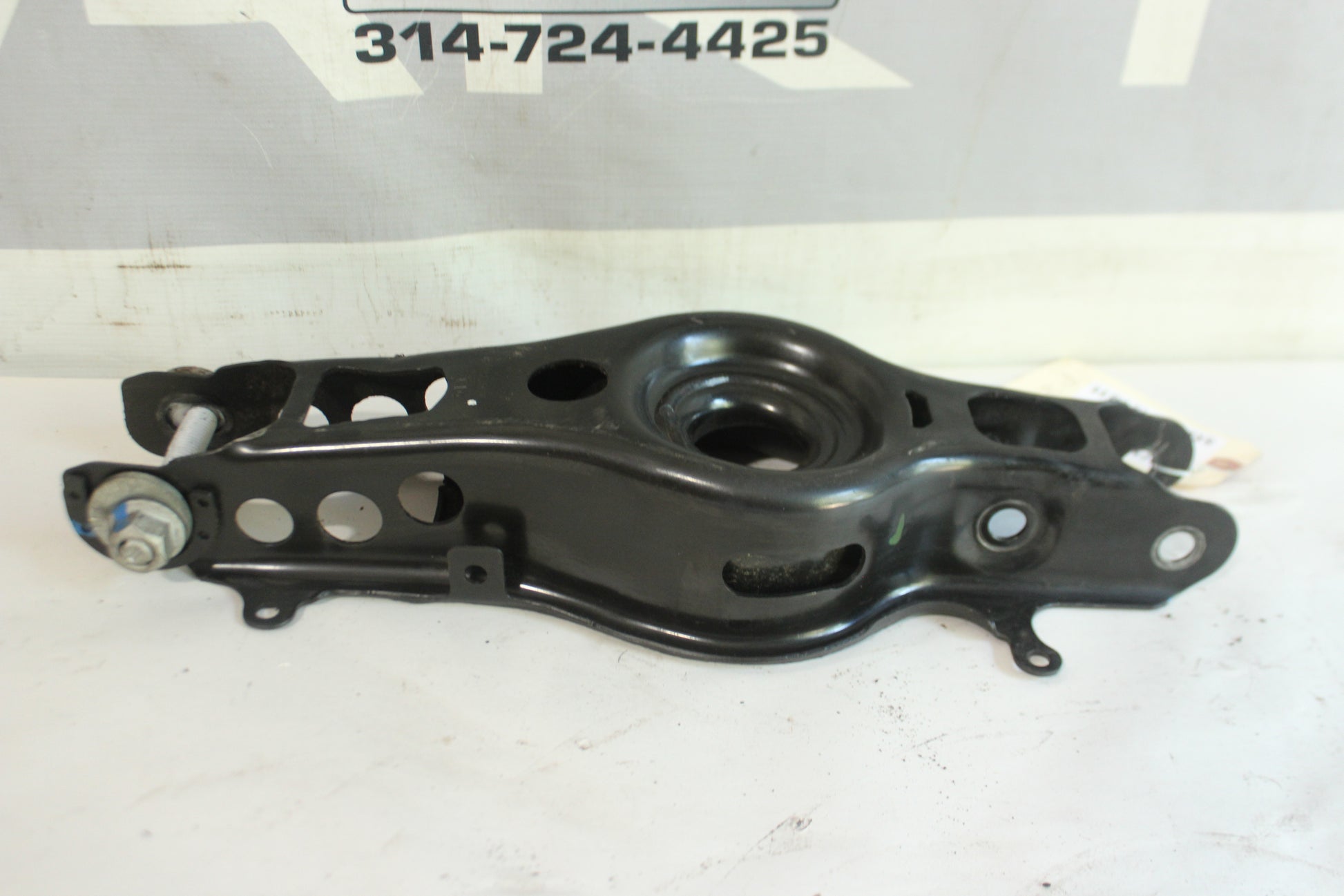 2018 Cadillac CTS-V Rear LH Driver Lower Control Arm Spring Perch OEM - Day's Parts Yard