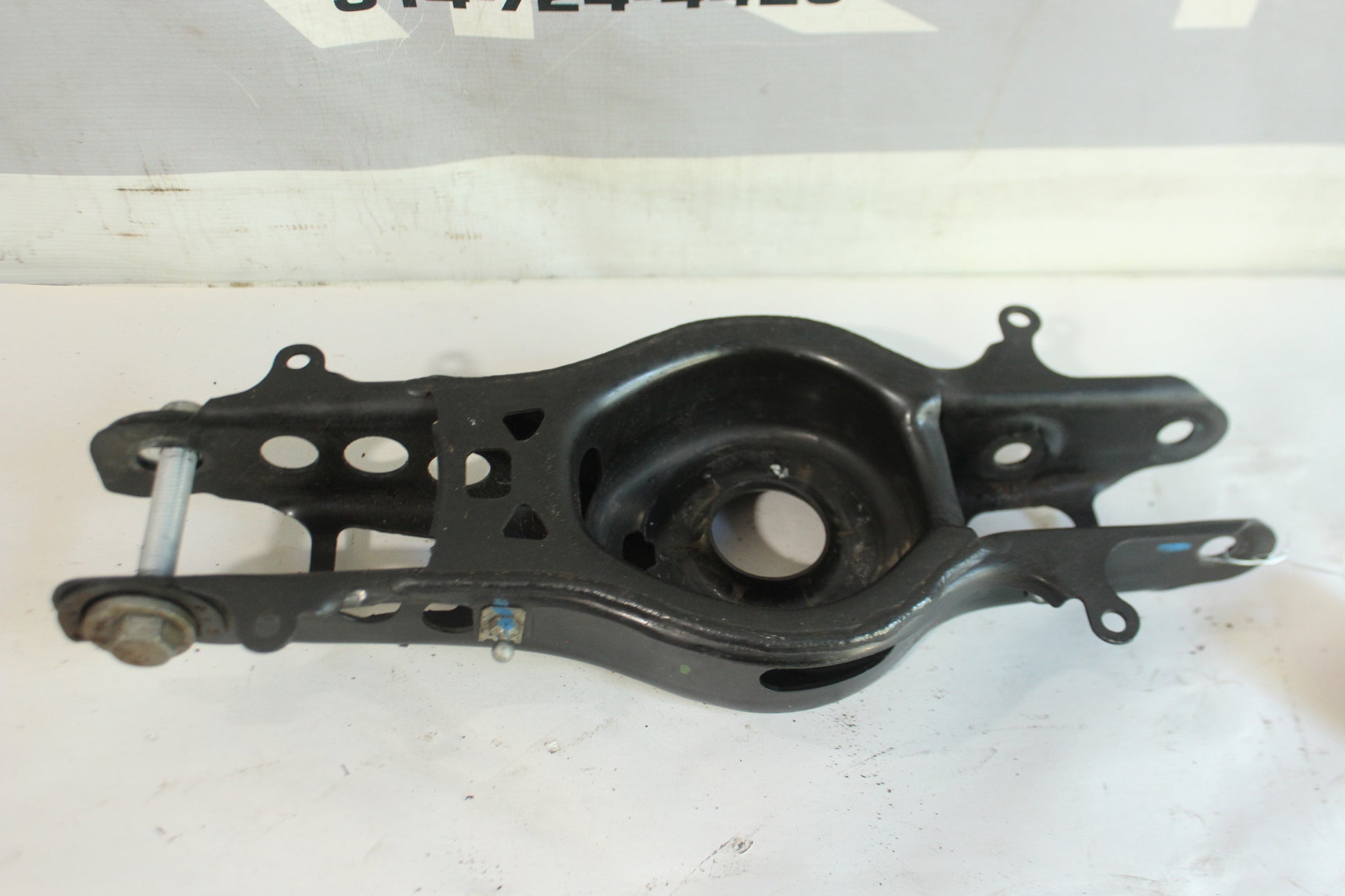 2018 Cadillac CTS-V Rear LH Driver Lower Control Arm Spring Perch OEM - Day's Parts Yard