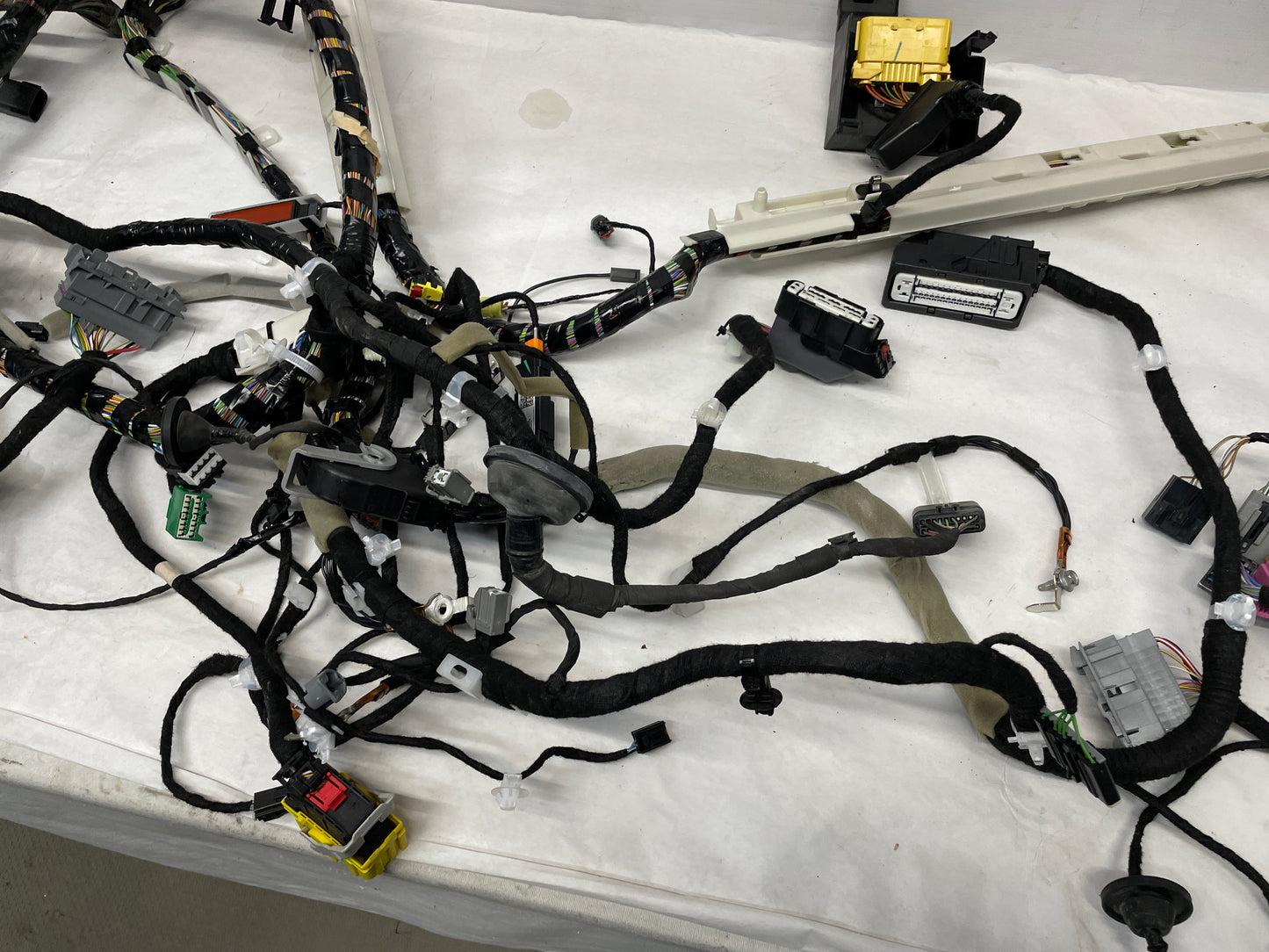 2017 Chevy SS Sedan Body Chassis Wire Wiring Harness OEM - Day's Parts Yard