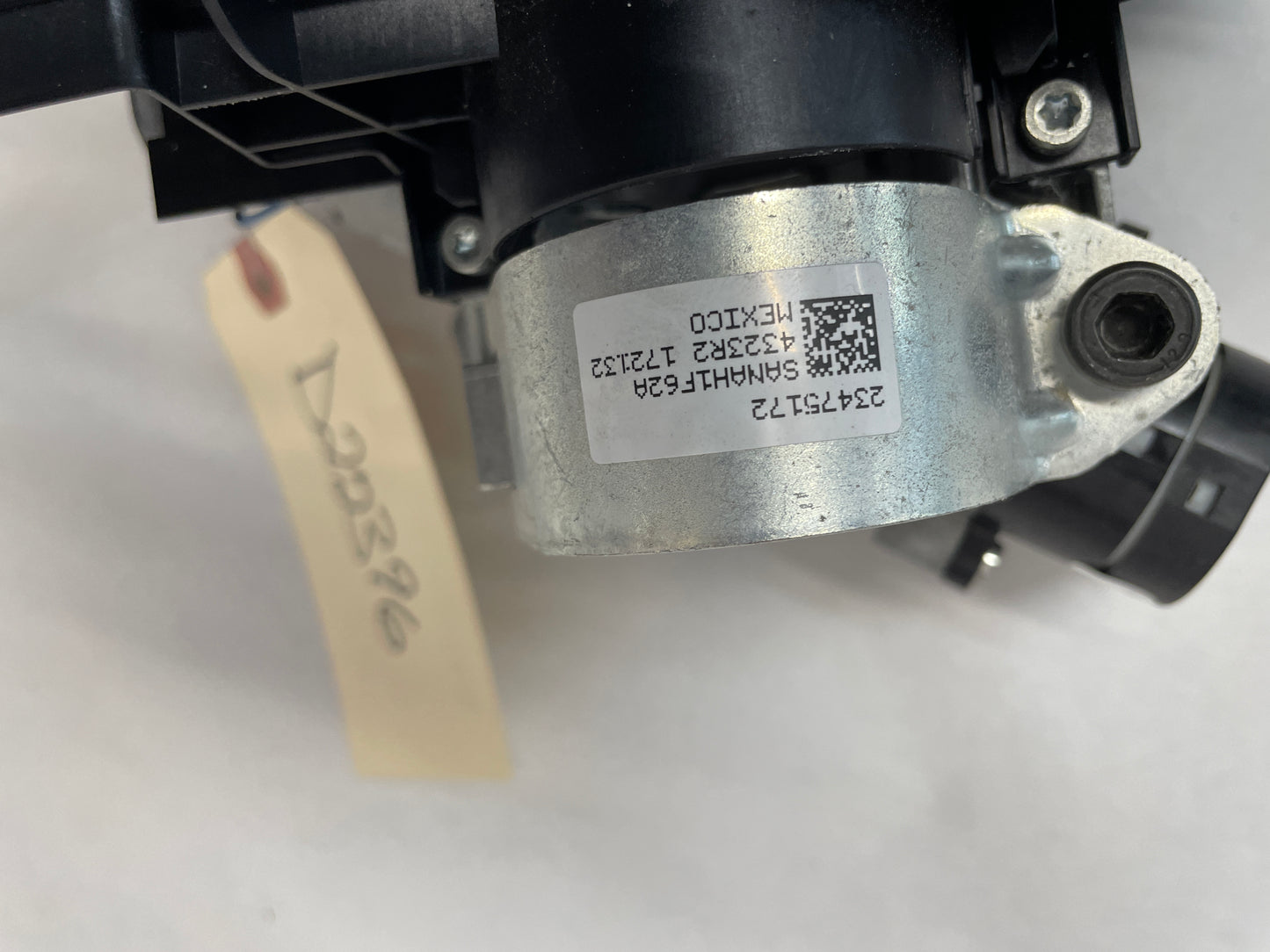 2015 Chevy Camaro SS 1LE Complete Steering Column Ignition Lock w/ Key Fob OEM - Day's Parts Yard
