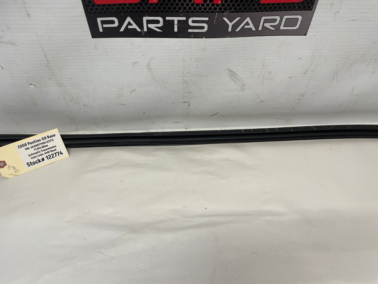 2008 Pontiac G8 Trunk Weather Strip Rubber Seal OEM - Day's Parts Yard
