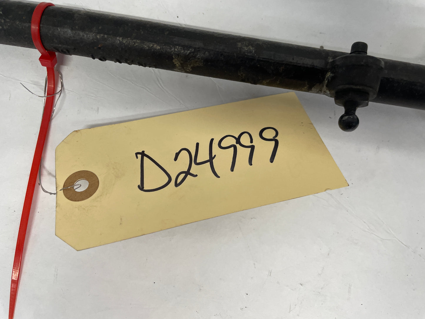 2016 Chevy SS Sedan RH Passenger Front Suspension Rear Lower Control Arm Link OEM - Day's Parts Yard