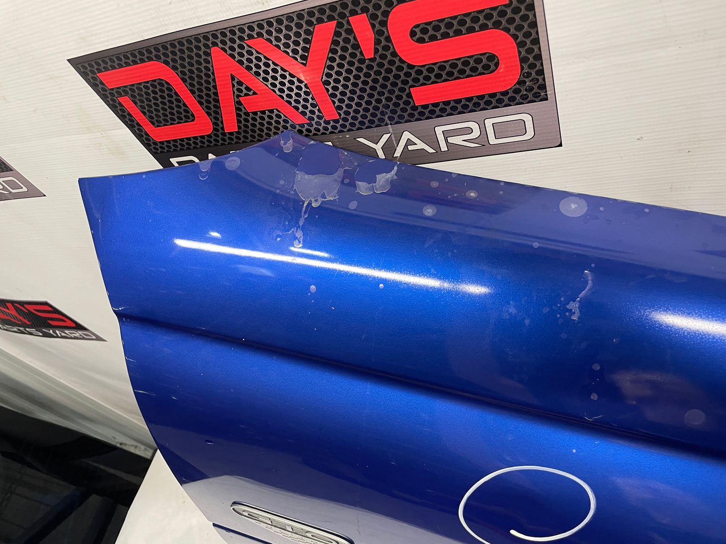 2005 Pontiac GTO RH Passenger Fender Blue OEM - Day's Parts Yard