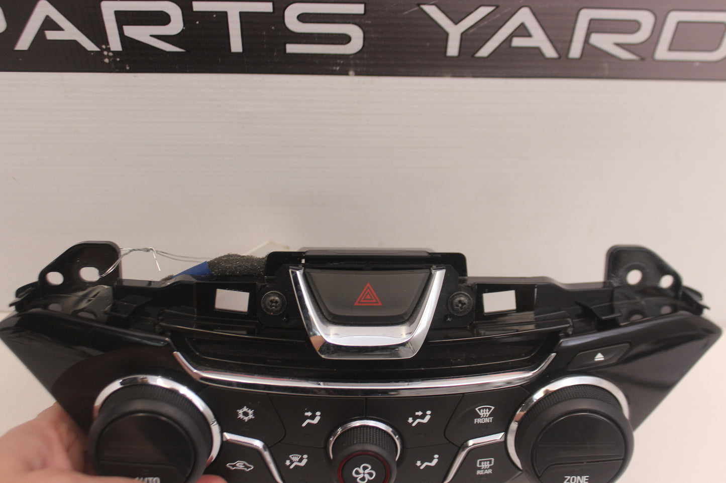 2015 Chevy SS Sedan HVAC Heat & A/C Controls OEM - Day's Parts Yard