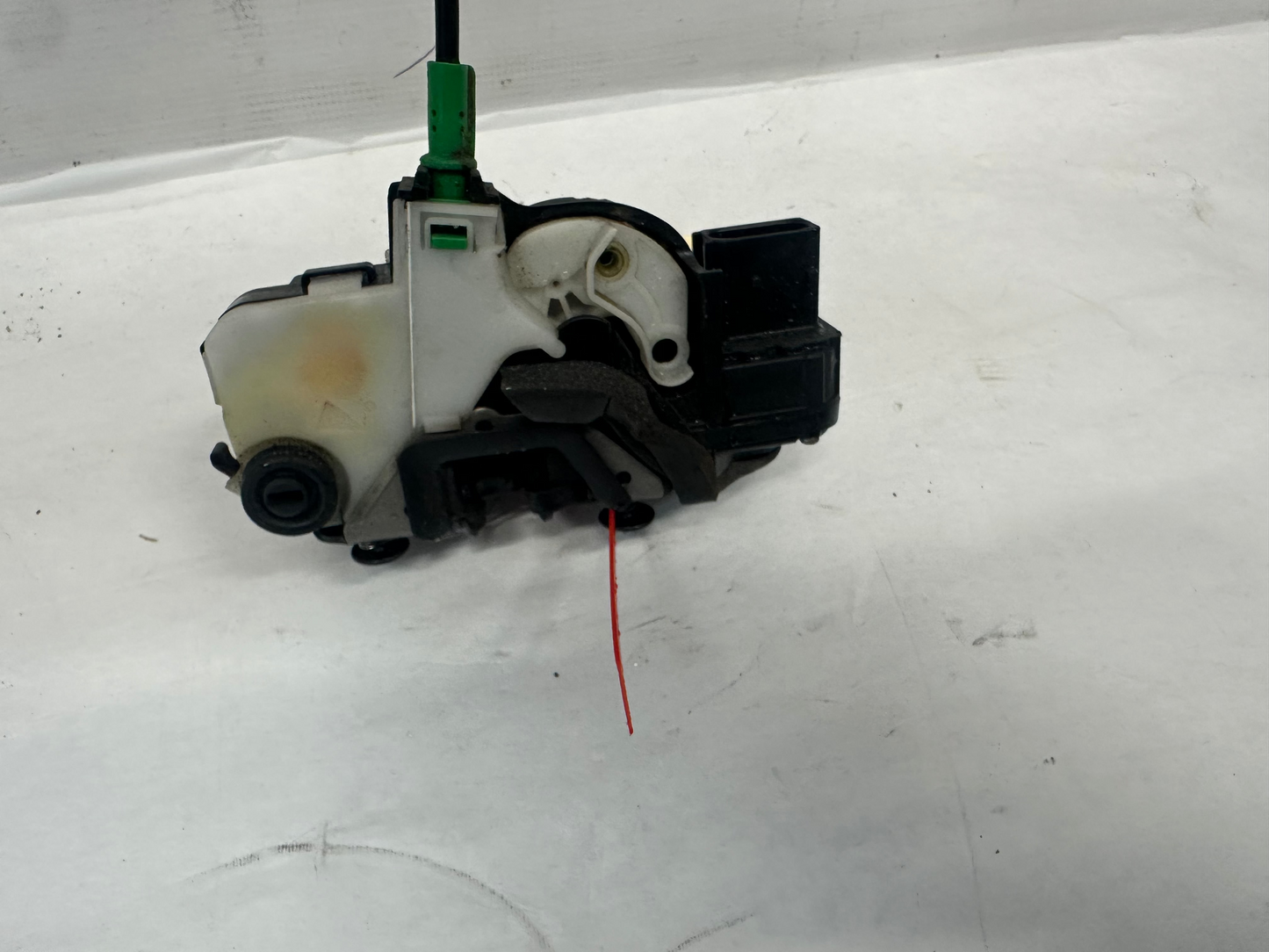 2014 Chevy Caprice PPV RH Passenger Rear Door Lock Actuator OEM - Day's Parts Yard