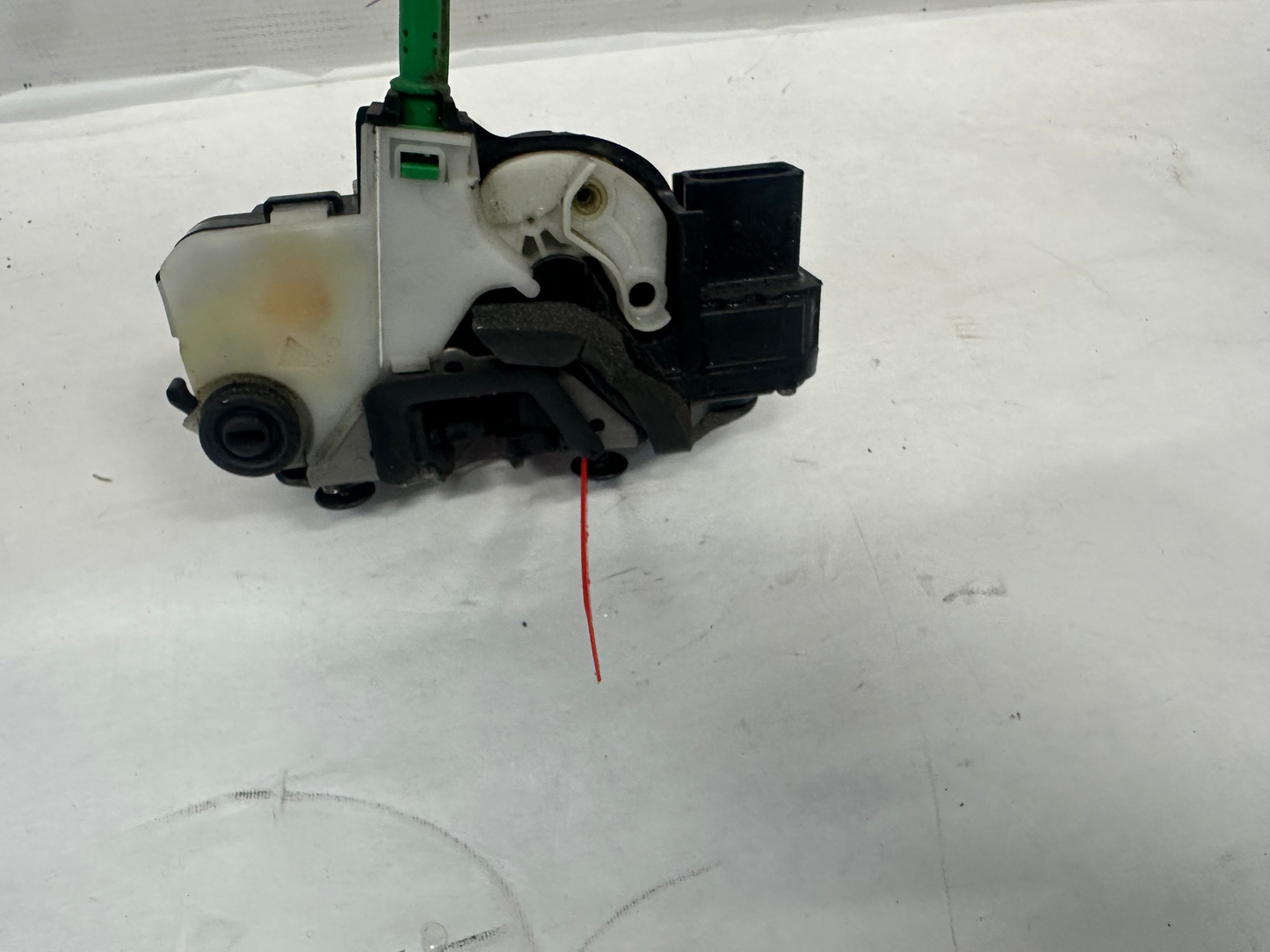 2014 Chevy Caprice PPV RH Passenger Rear Door Lock Actuator OEM - Day's Parts Yard