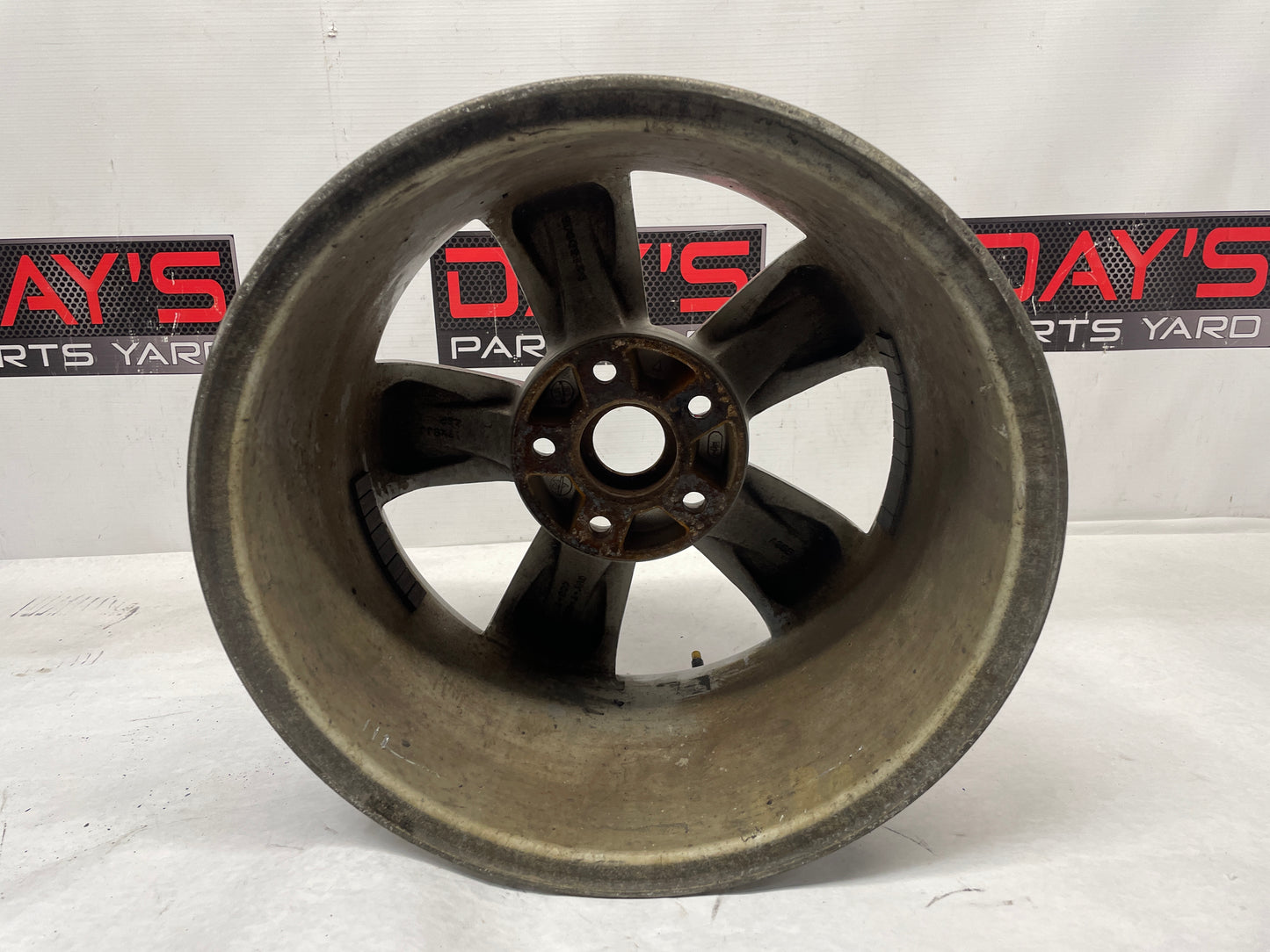 2006 Pontiac GTO Factory OEM Wheel 17X8 - Day's Parts Yard