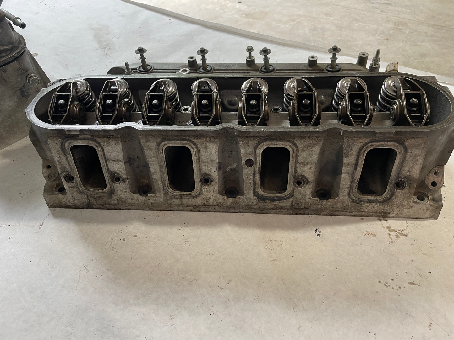 0821 0823 Ported Cylinder Heads w/ Upgraded Valve Springs - Day's Parts Yard
