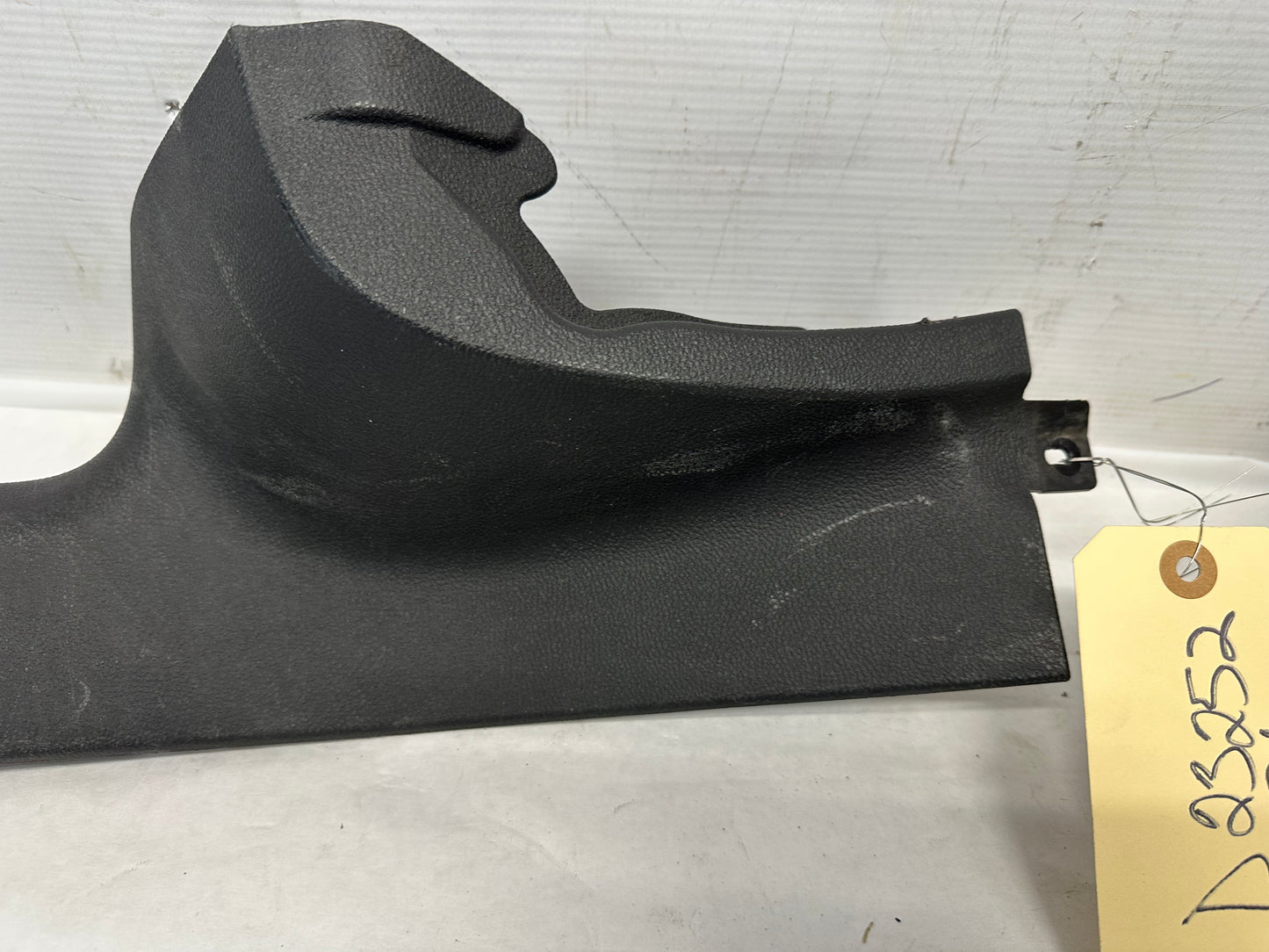 2014 Chevy Caprice PPV RH & LH Rear Interior Carpet Retainer Sill Trim OEM - Day's Parts Yard