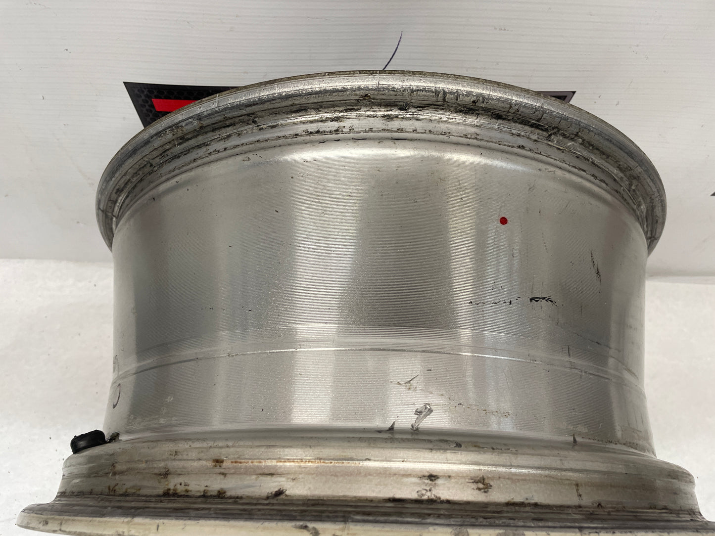 2006 Pontiac GTO Factory OEM Wheel 17X8 - Day's Parts Yard