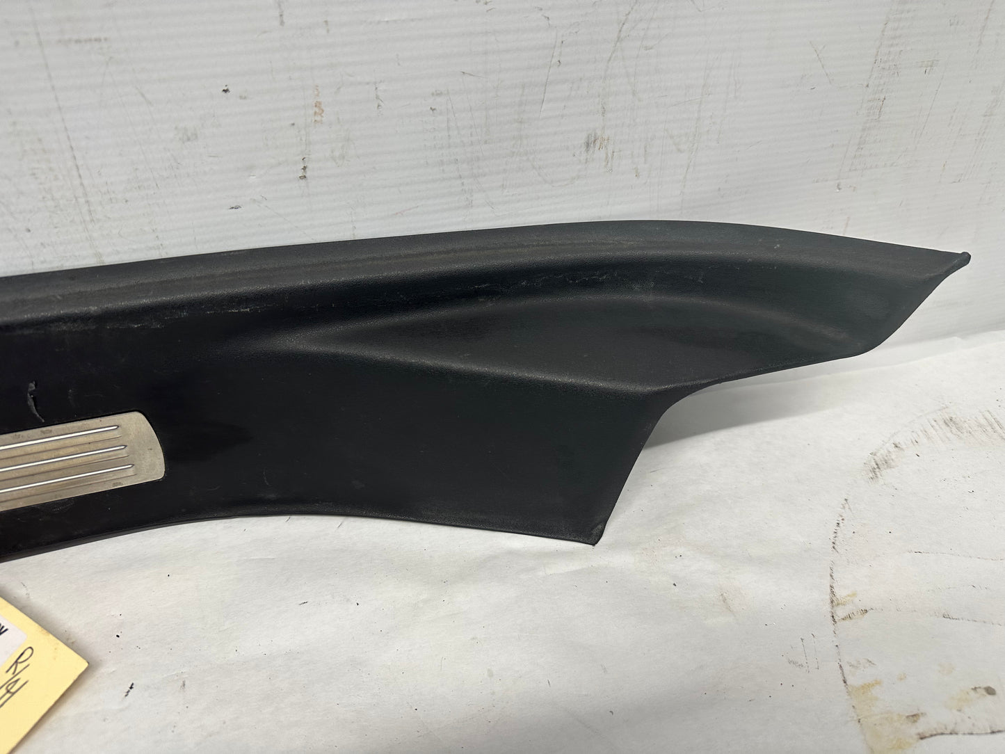 2014 Chevy Caprice PPV RH Passenger Rear Scuff Sill Plate Panel Trim OEM - Day's Parts Yard