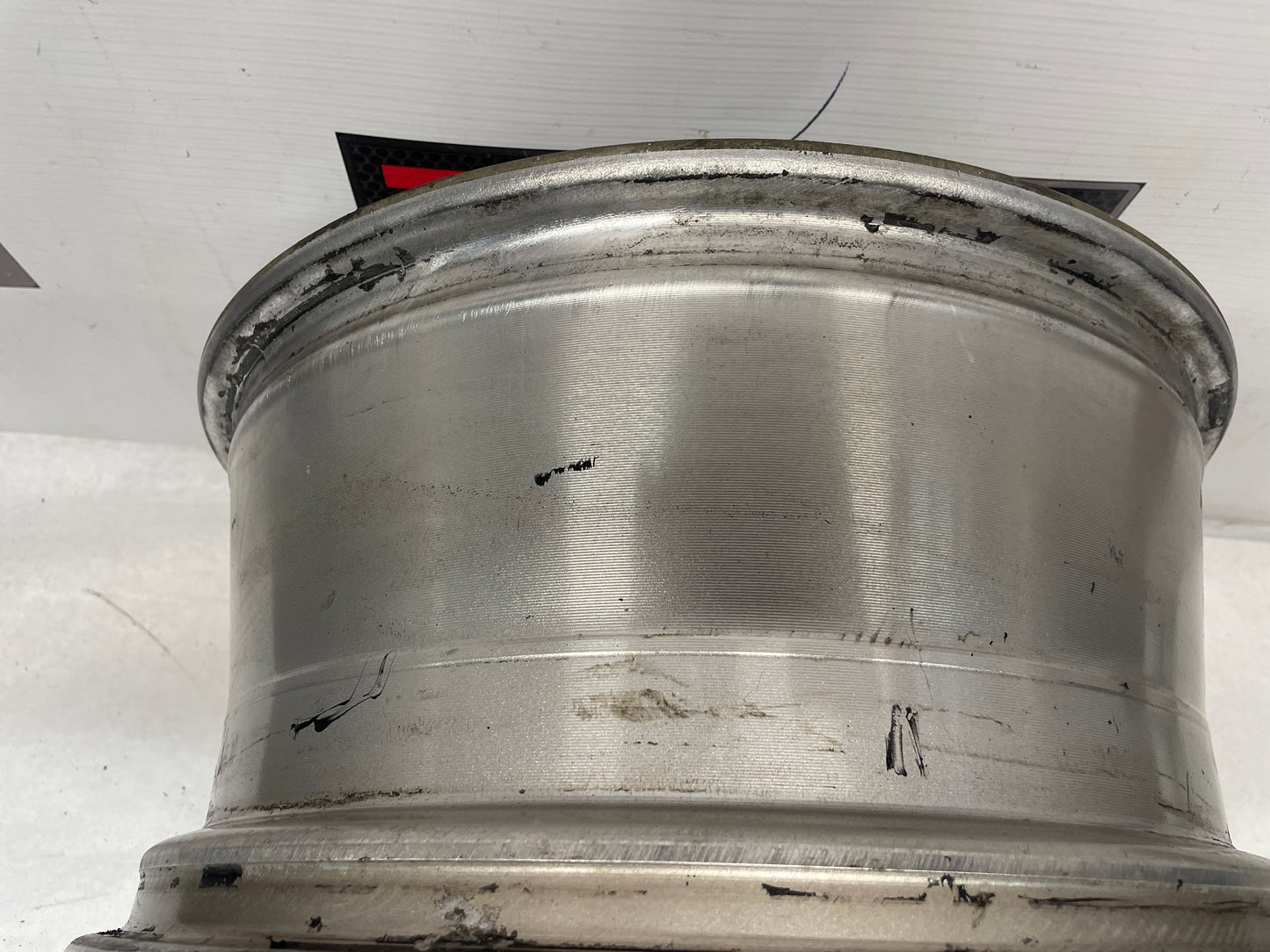2006 Pontiac GTO Factory OEM Wheel 17X8 - Day's Parts Yard