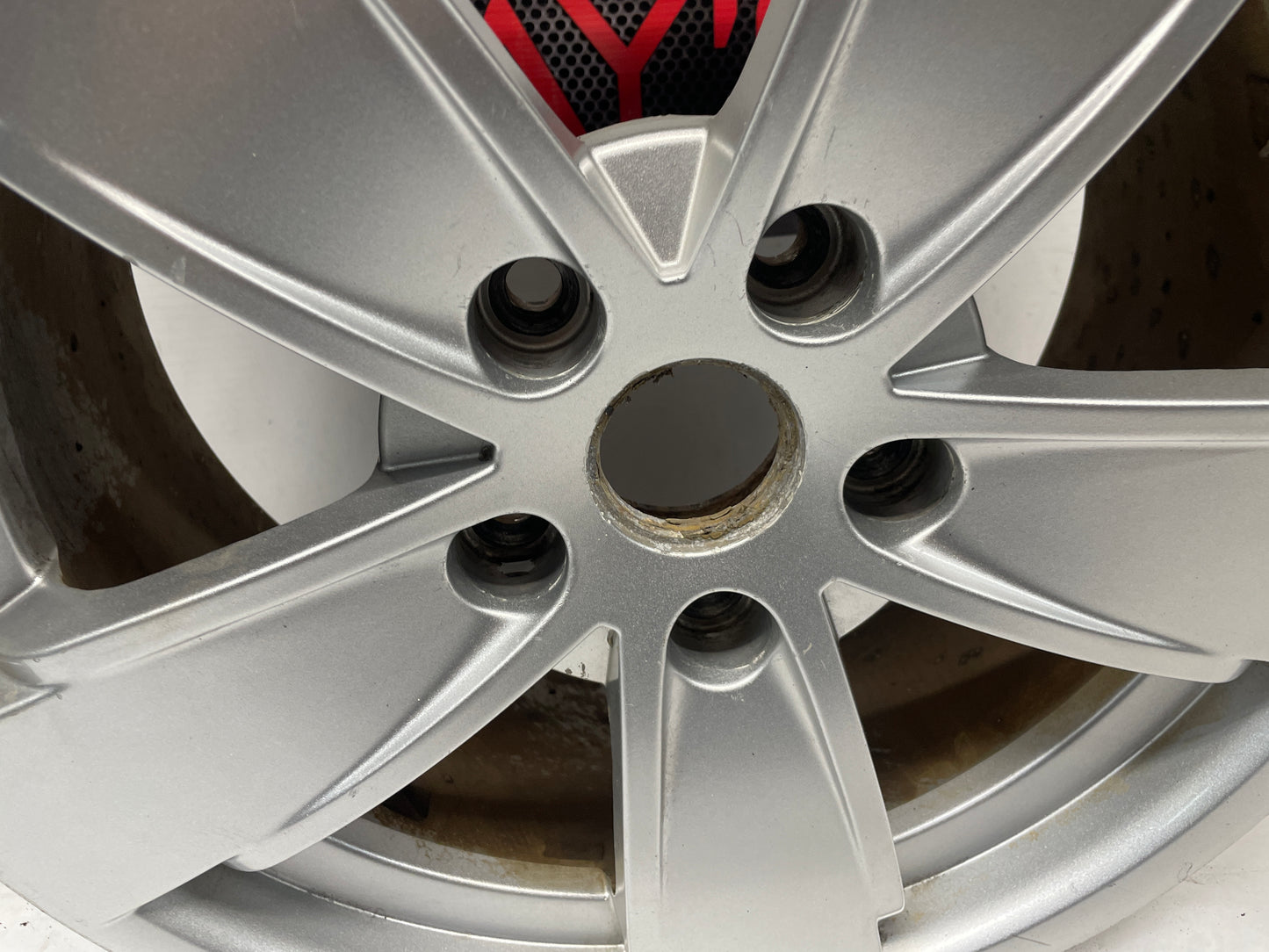 2006 Pontiac GTO Factory OEM Wheel 17X8 - Day's Parts Yard