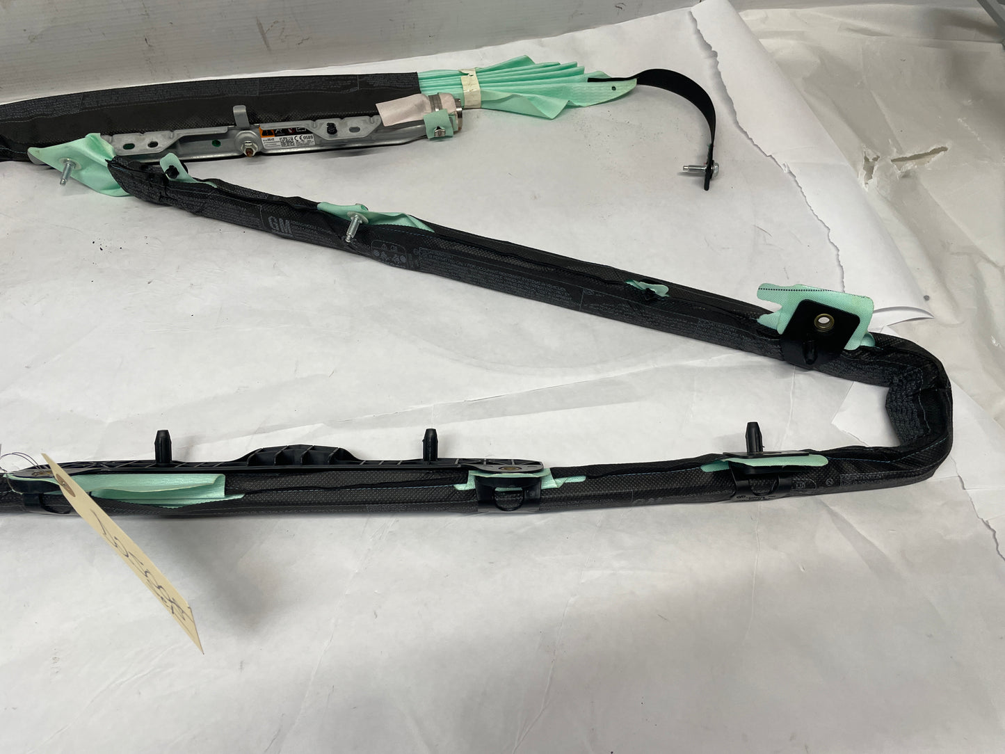 2016 Chevy SS Sedan RH & LH Curtain Airbag Air Bag Roof Side Rail Set OEM - Day's Parts Yard