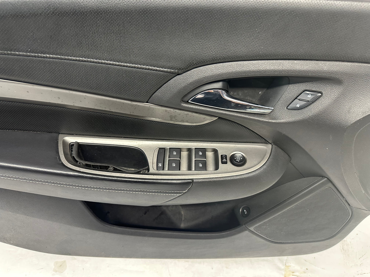 2014 Chevy Caprice PPV LH Driver Front Interior Door Panel OEM - Day's Parts Yard