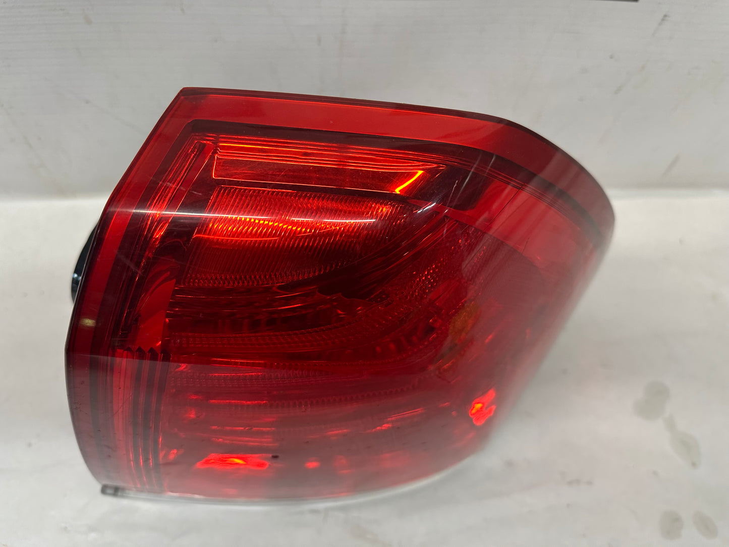 2014 Chevy Caprice PPV RH Passenger Tail Light Taillight Lamp OEM - Day's Parts Yard