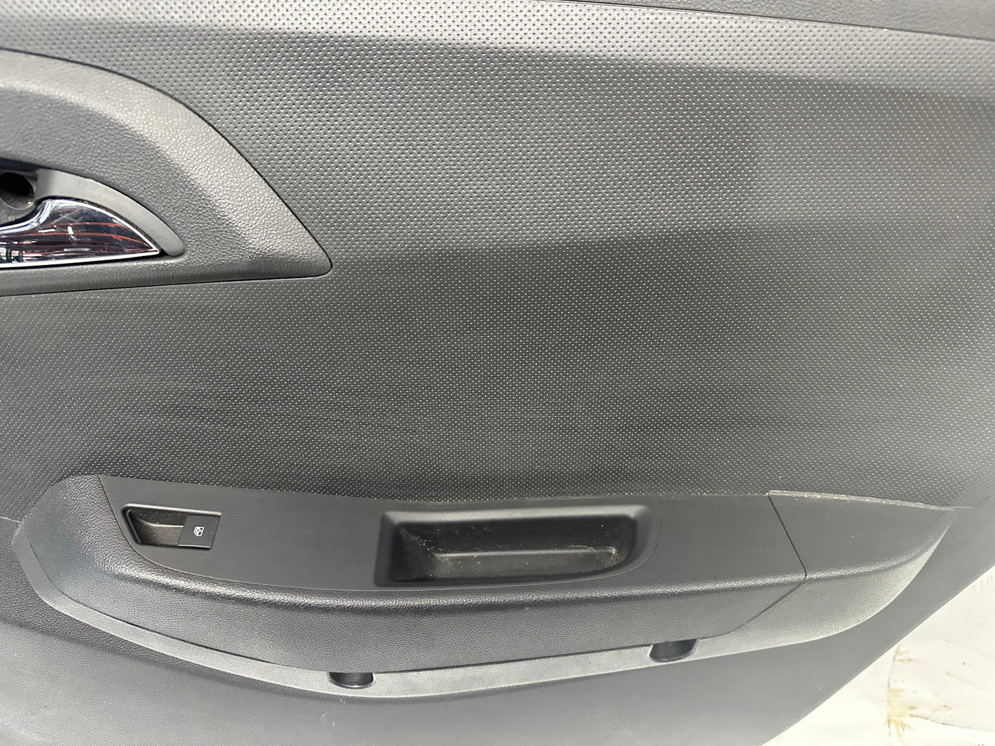 2014 Chevy Caprice PPV RH Passenger RearInterior Door Panel OEM - Day's Parts Yard