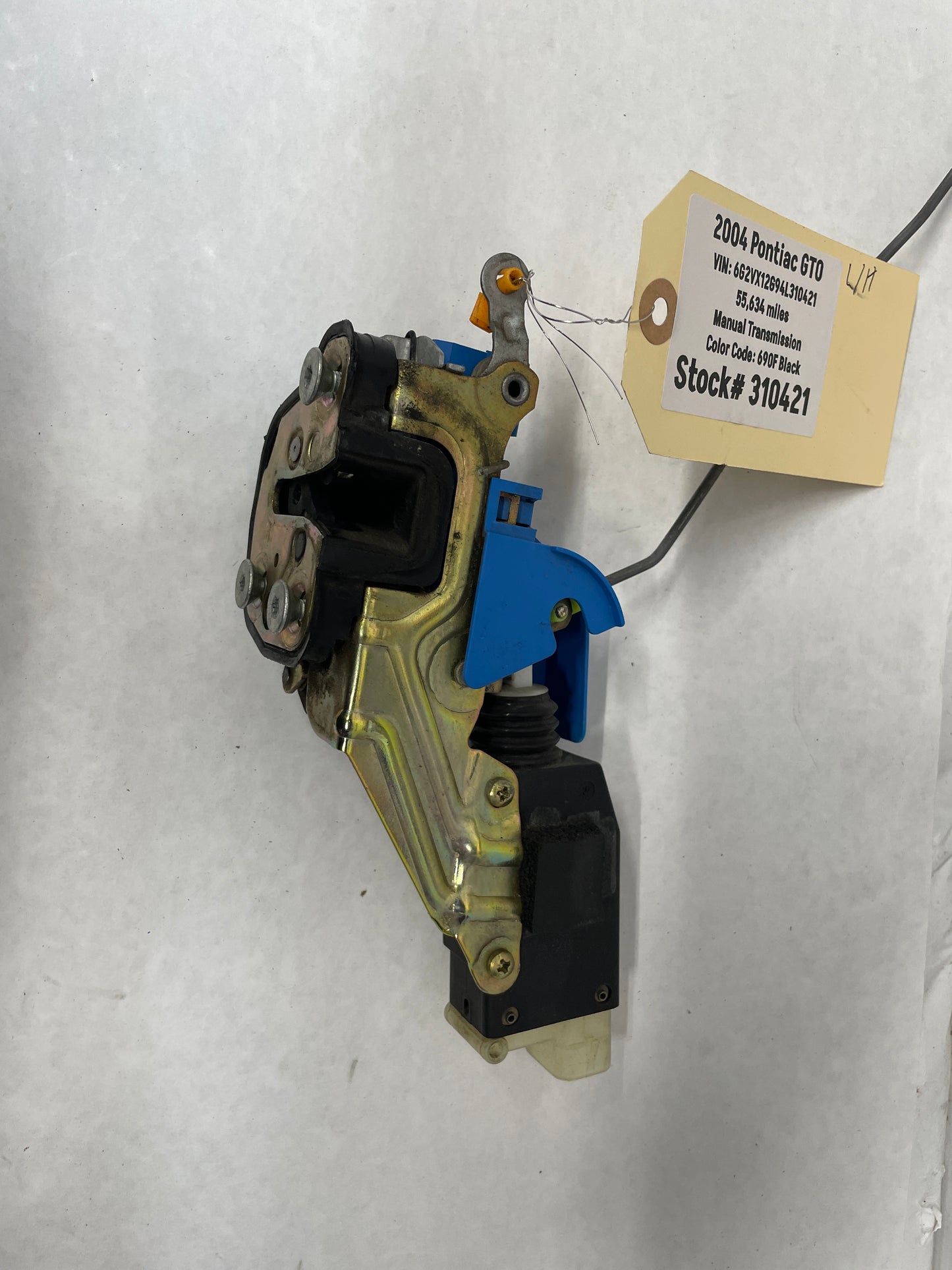 2004 Pontiac GTO LH Driver Door Lock Actuator Assembly OEM - Day's Parts Yard