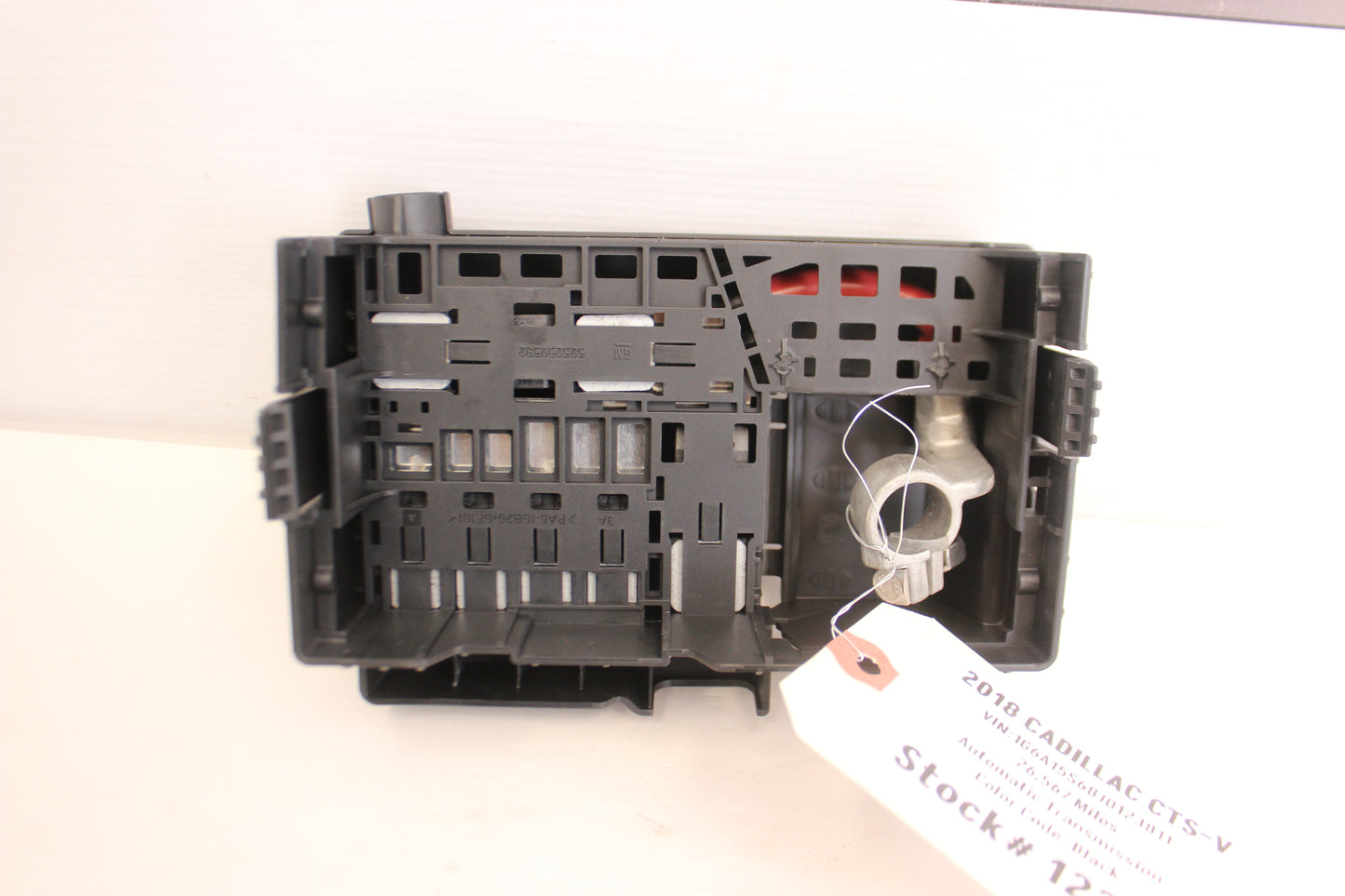 2018 Cadillac CTS-V Rear Body Fuse Block OEM - Day's Parts Yard