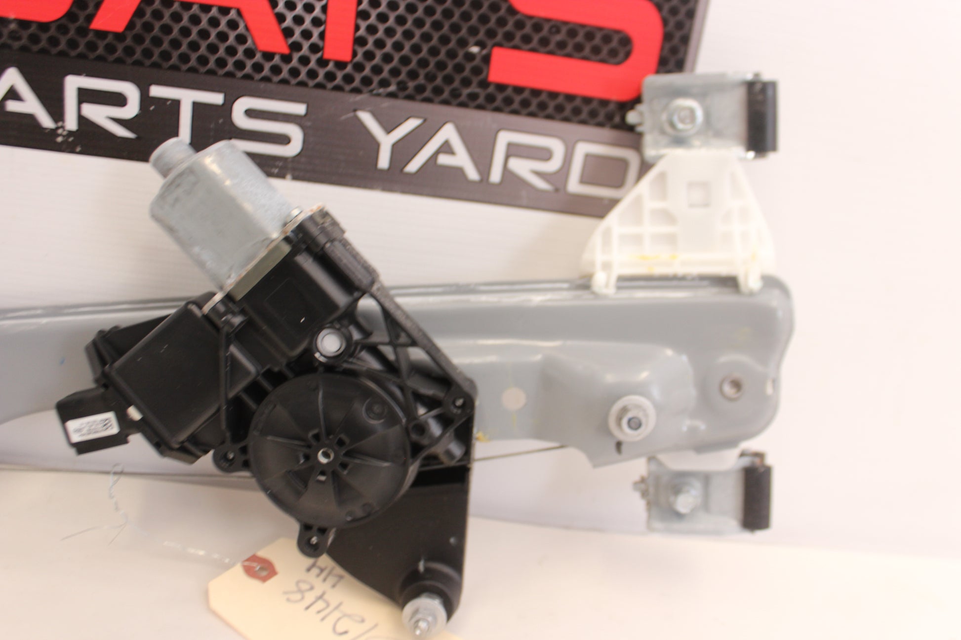 2018 Cadillac CTS-V Rear LH Driver Window Regulator Motor OEM - Day's Parts Yard