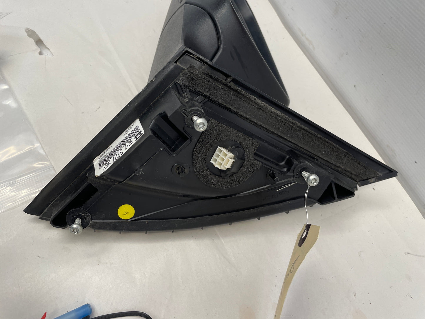 2009 Pontiac G8 Base LH Driver Exterior Mirror OEM - Day's Parts Yard