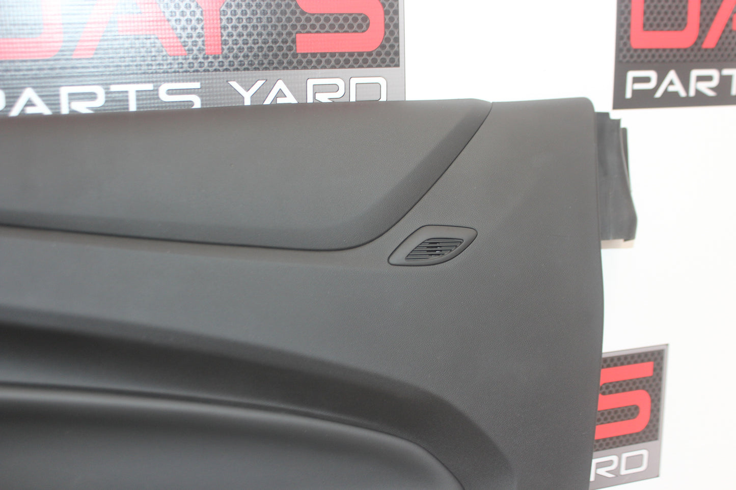 2021 Chevy Camaro SS RH Passenger Door Panel OEM - Day's Parts Yard
