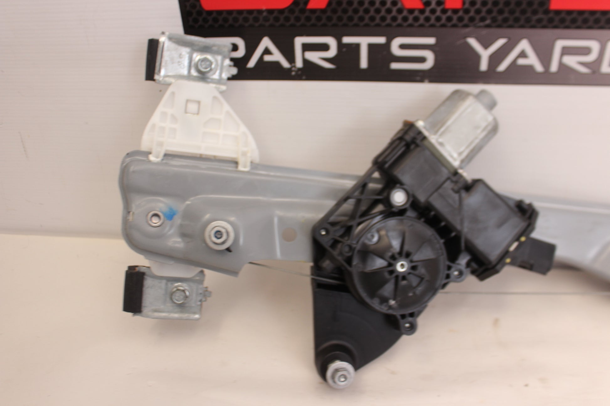 2018 Cadillac CTS-V Rear RH Passenger Window Regulator Motor OEM - Day's Parts Yard