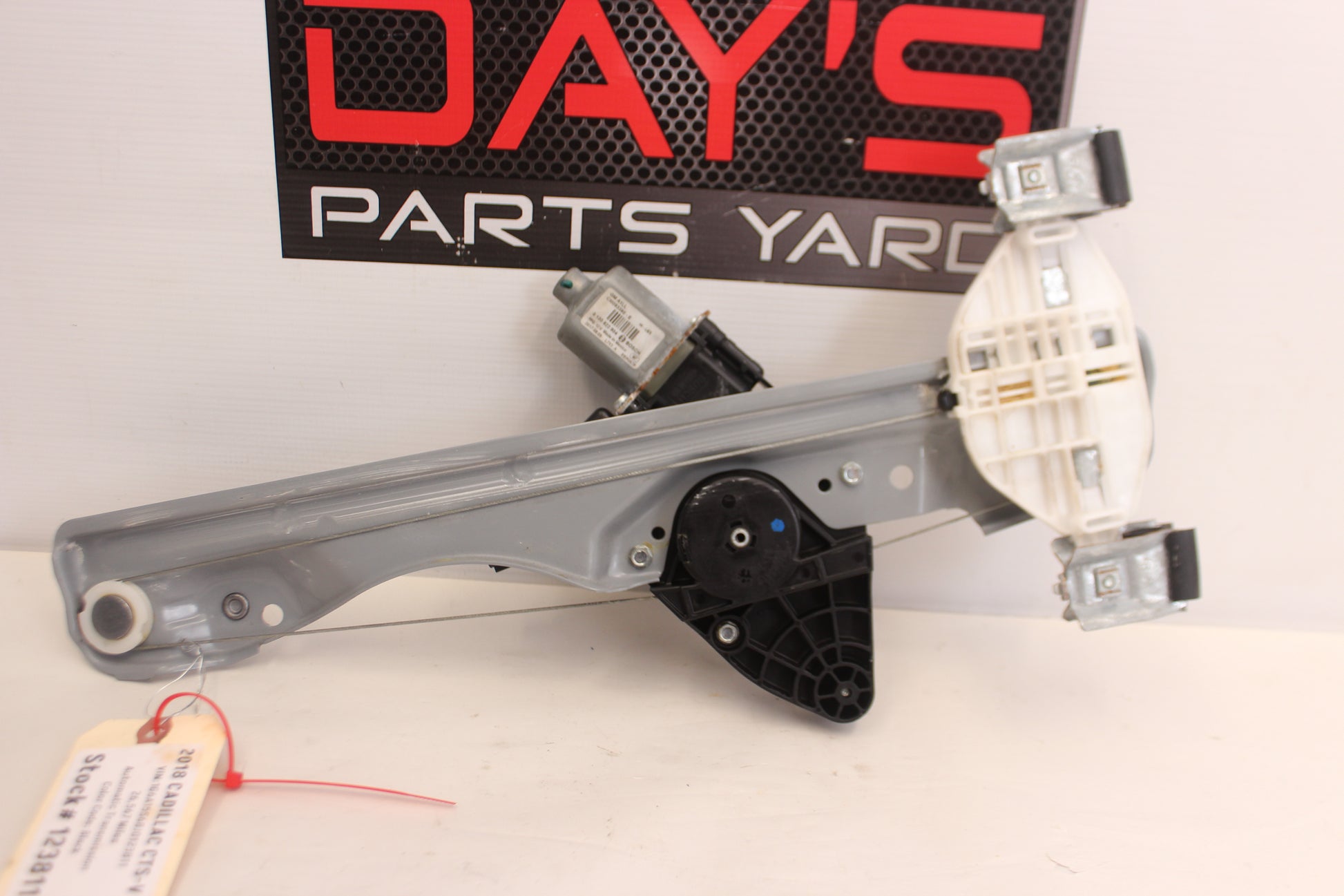 2018 Cadillac CTS-V Rear RH Passenger Window Regulator Motor OEM - Day's Parts Yard