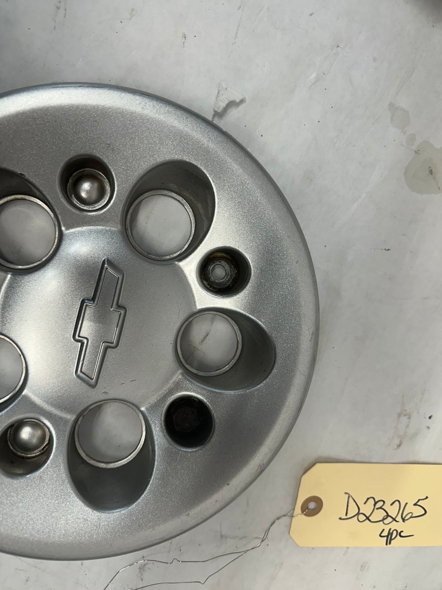 2014 Chevy Caprice PPV Wheel Hub Center Cap Silver OEM - Day's Parts Yard
