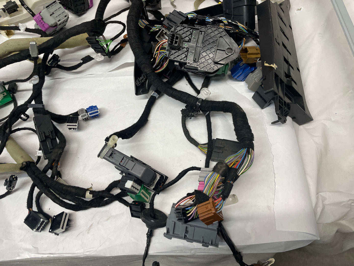 2016 Chevy SS Sedan Body Chassis Wire Wiring Harness Assembly OEM - Day's Parts Yard