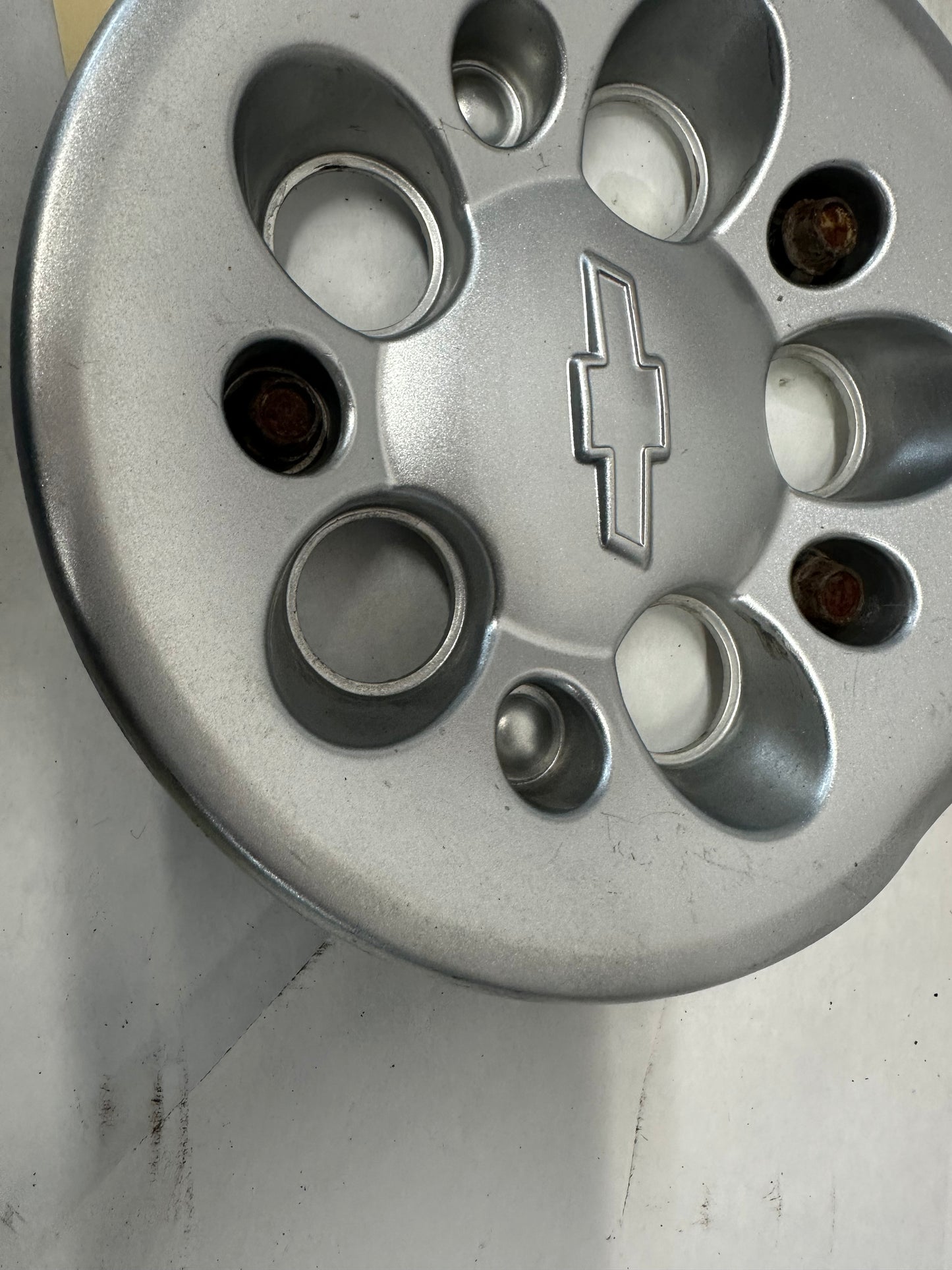 2014 Chevy Caprice PPV Wheel Hub Center Cap Silver OEM - Day's Parts Yard