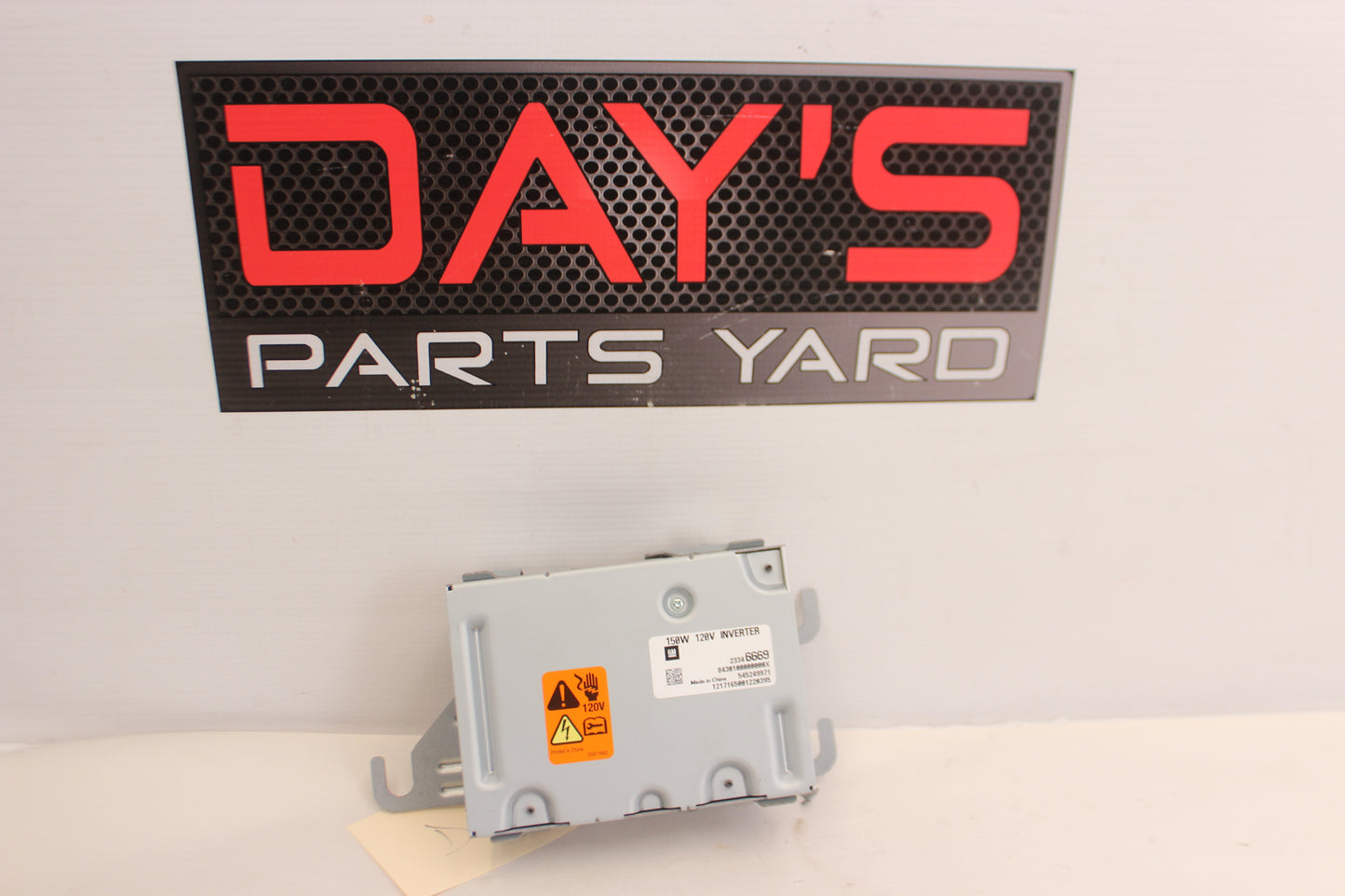 2018 Cadillac CTS-V AC DC Power Control Module - Day's Parts Yard