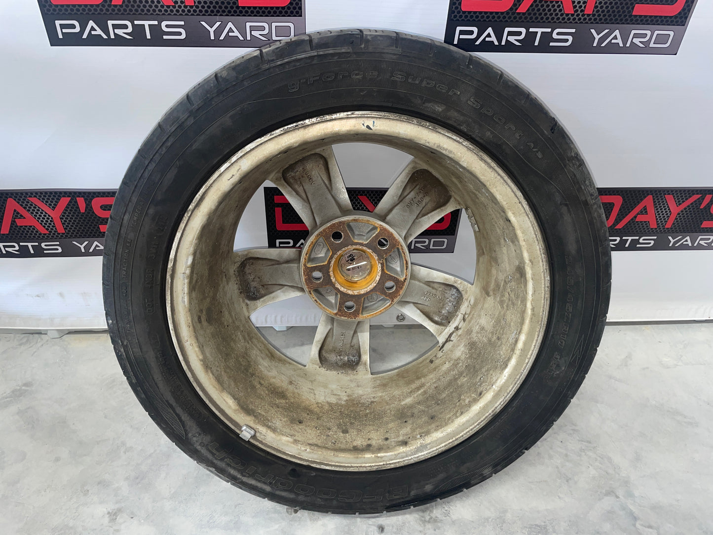 2006 Pontiac GTO Wheel & Tire BF Goodrich 245/45ZR17 17X8 OEM - Day's Parts Yard