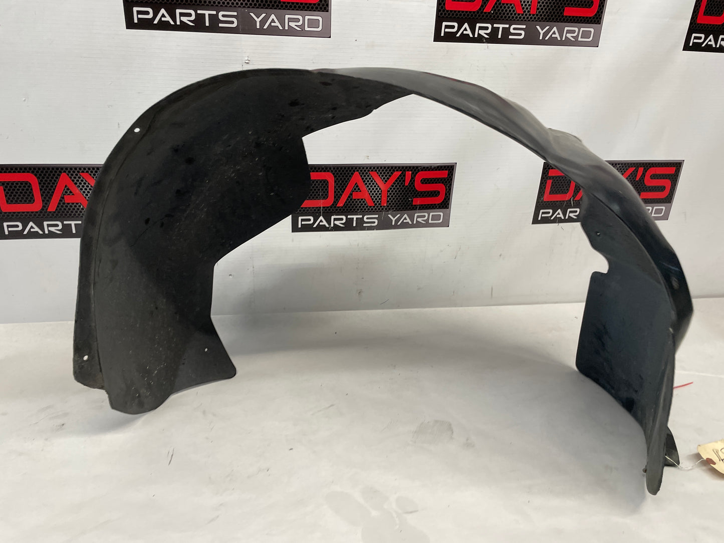 1999 Chevy Camaro Z28 SS RH Passenger Fender Wheel Well House Liner OEM - Day's Parts Yard