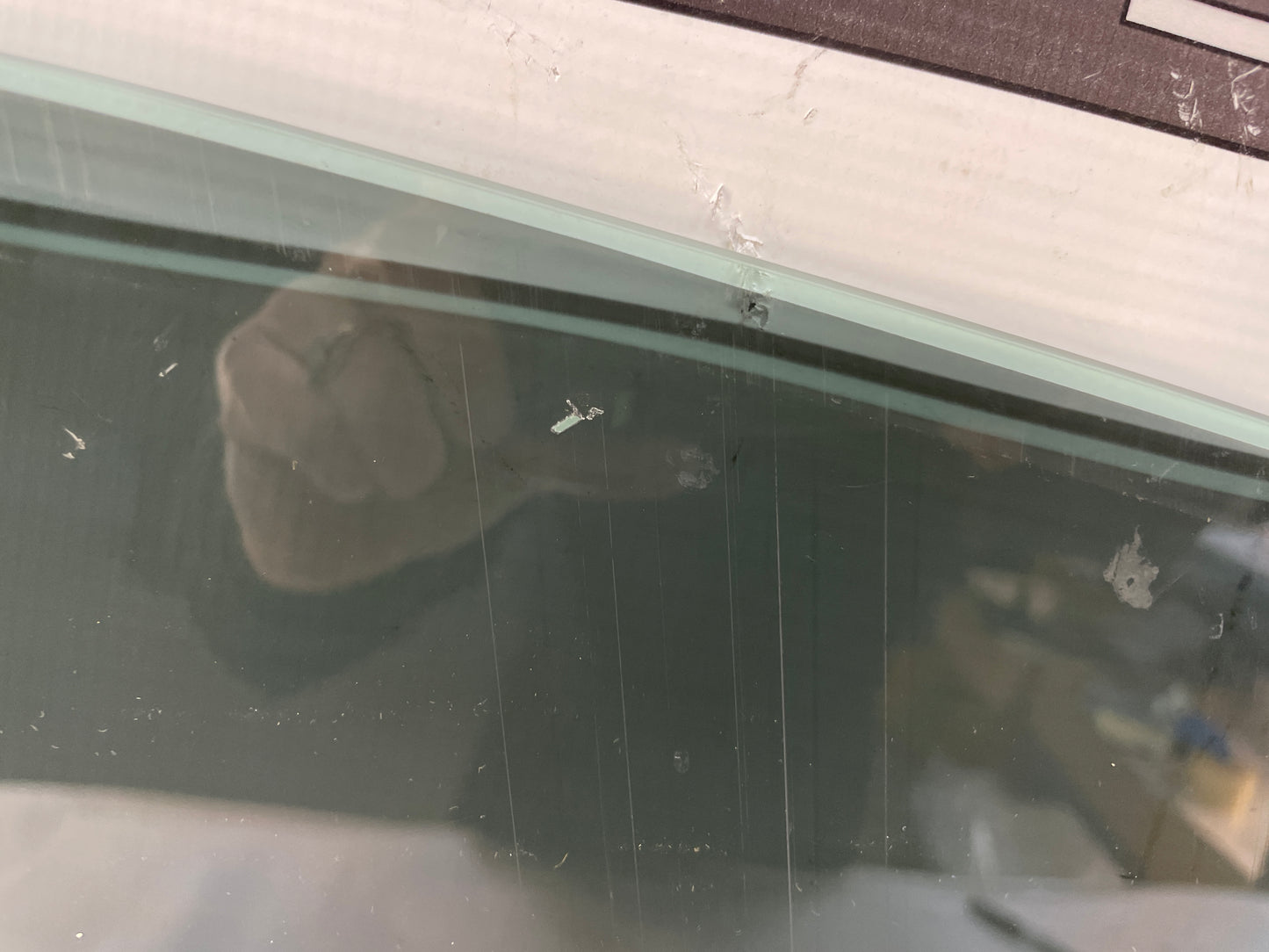 2010 Cadillac CTS-V Sedan LH Driver Front Door Window Glass OEM