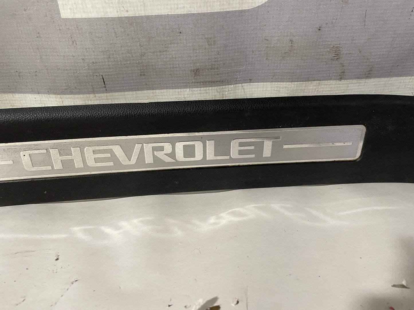 2018 Chevy Suburban LT Front LH Driver Door Sill Plate OEM - Day's Parts Yard