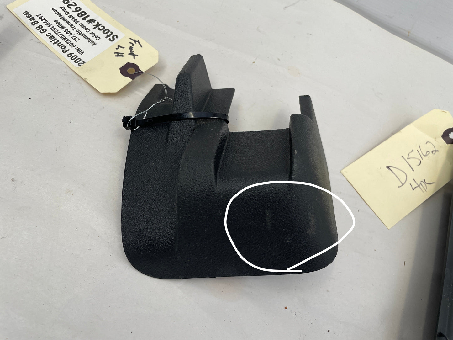 2009 Pontiac G8 Base LH Driver Seat Track Trim Set OEM - Day's Parts Yard