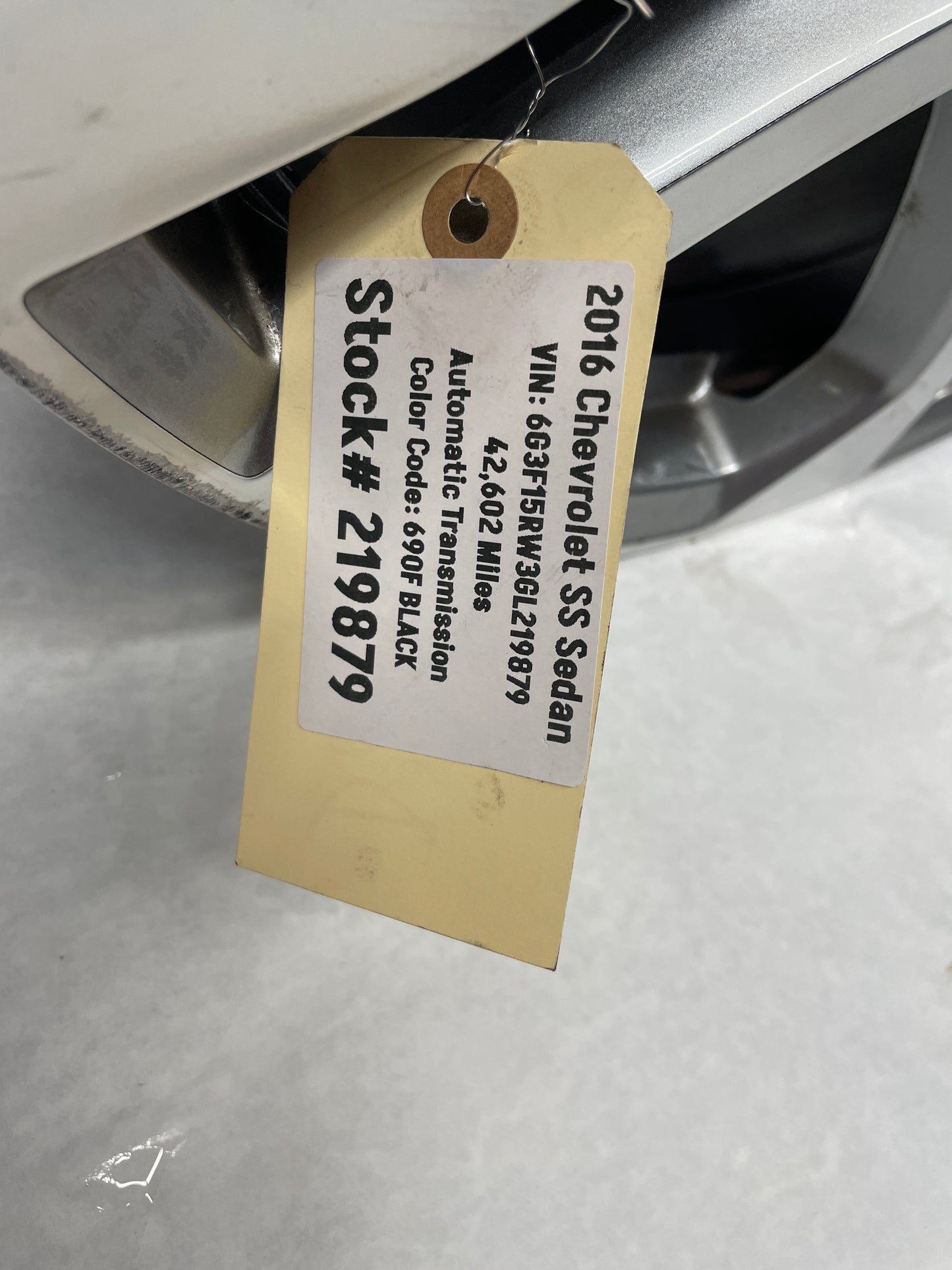 2016 Chevy SS Sedan Factory OEM Front Wheel 19x8.5 OEM - Day's Parts Yard