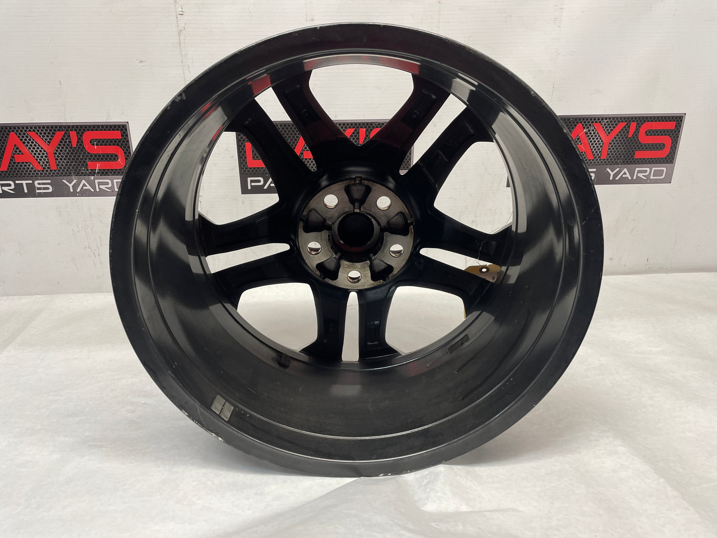 2016 Chevy SS Sedan Factory OEM Front Wheel 19x8.5 OEM - Day's Parts Yard