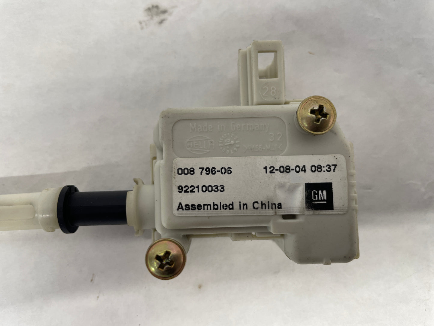 2005 Pontiac GTO Trunk Deck Lid Lock Actuator w/ Linkage OEM - Day's Parts Yard