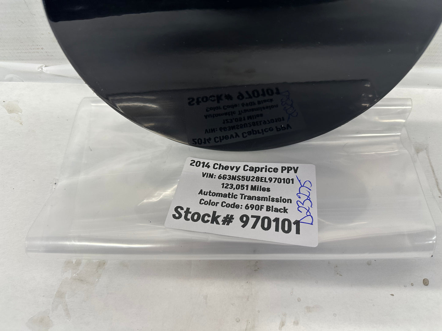 2014 Chevy Caprice PPV Fuel Gas Cover Lid Door OEM - Day's Parts Yard