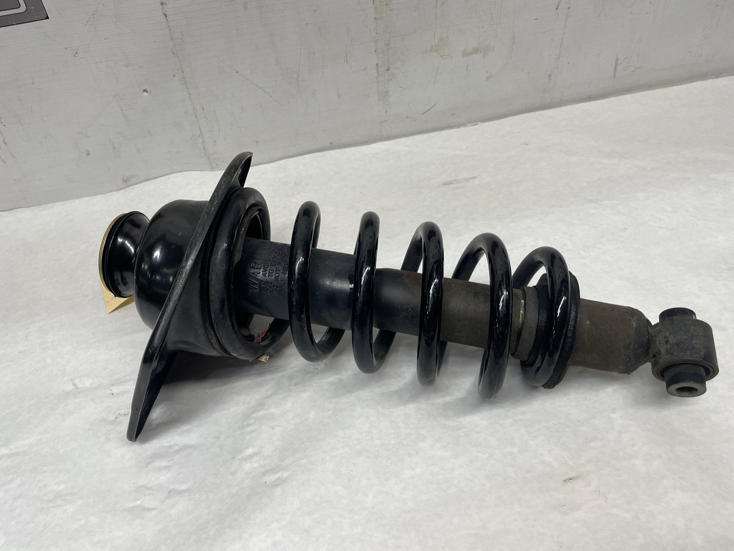 2016 Chevy SS Sedan LH Driver Rear Magnetic Ride Shock Strut Absorber Assembly OEM - Day's Parts Yard
