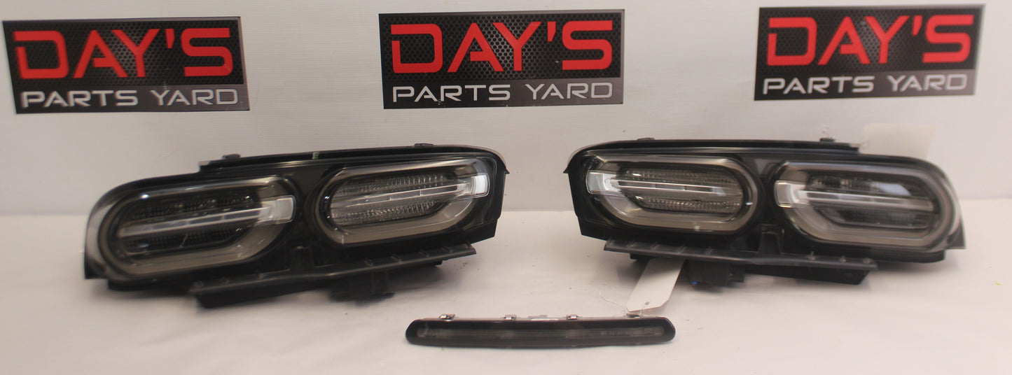 2021 Chevy Camaro SS RH & LH Smoked Tail Light Taillight Set 3rd Third OEM - Day's Parts Yard
